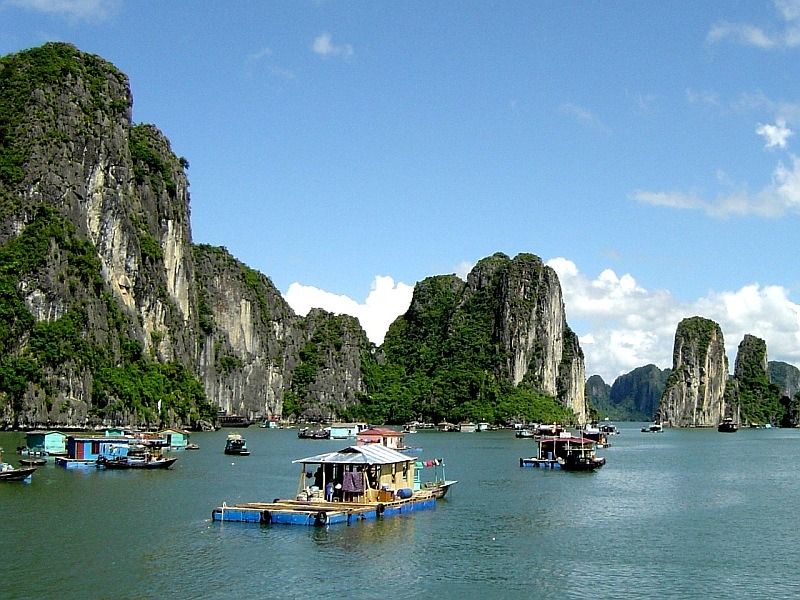 Wietnam wycieczki zatoka halong