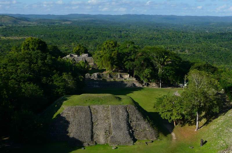 Belize wycieczka objazdowa.  Egzotyczne wakacje piramidy majów. TOP TRAVEL Ekskluzywne wycieczki Ameryka Środkowa.