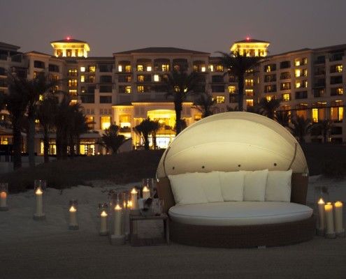 Emiraty Arabskie hotel regis wyjazdy firmowe