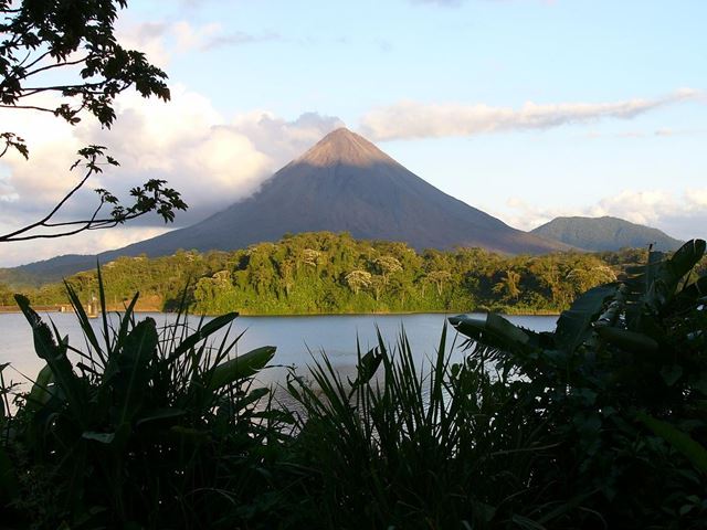 Kostaryka wycieczki - wulkan