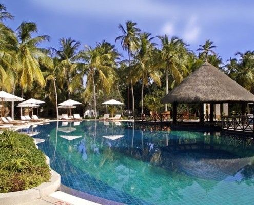 Malediwy ekskluzywne wycieczki hotel bandos